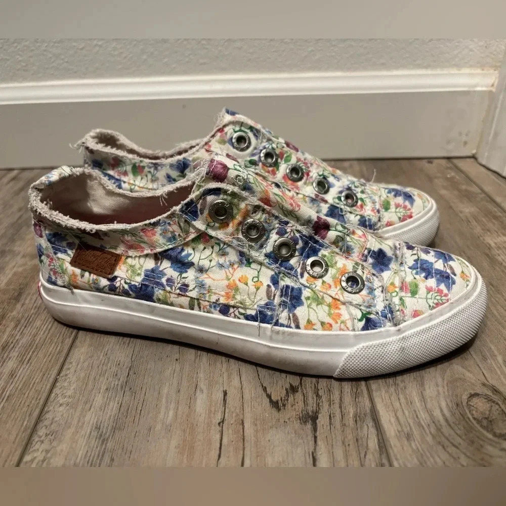BlowFish Fashion Floral Sneakers Girls Size 4